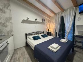 Top location-Old Town Apt Luce City Centre